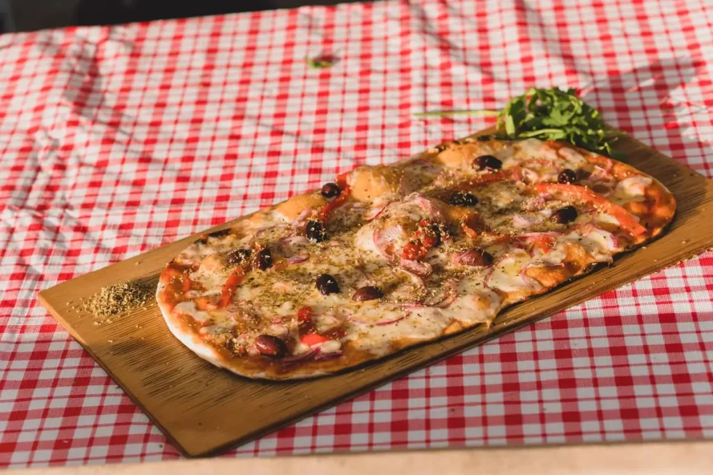 loaded greens vegan pizza byron homemade pizza